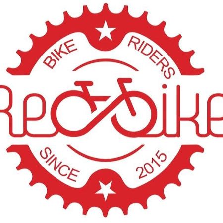 Red Bike Apart'S Opole Exterior foto
